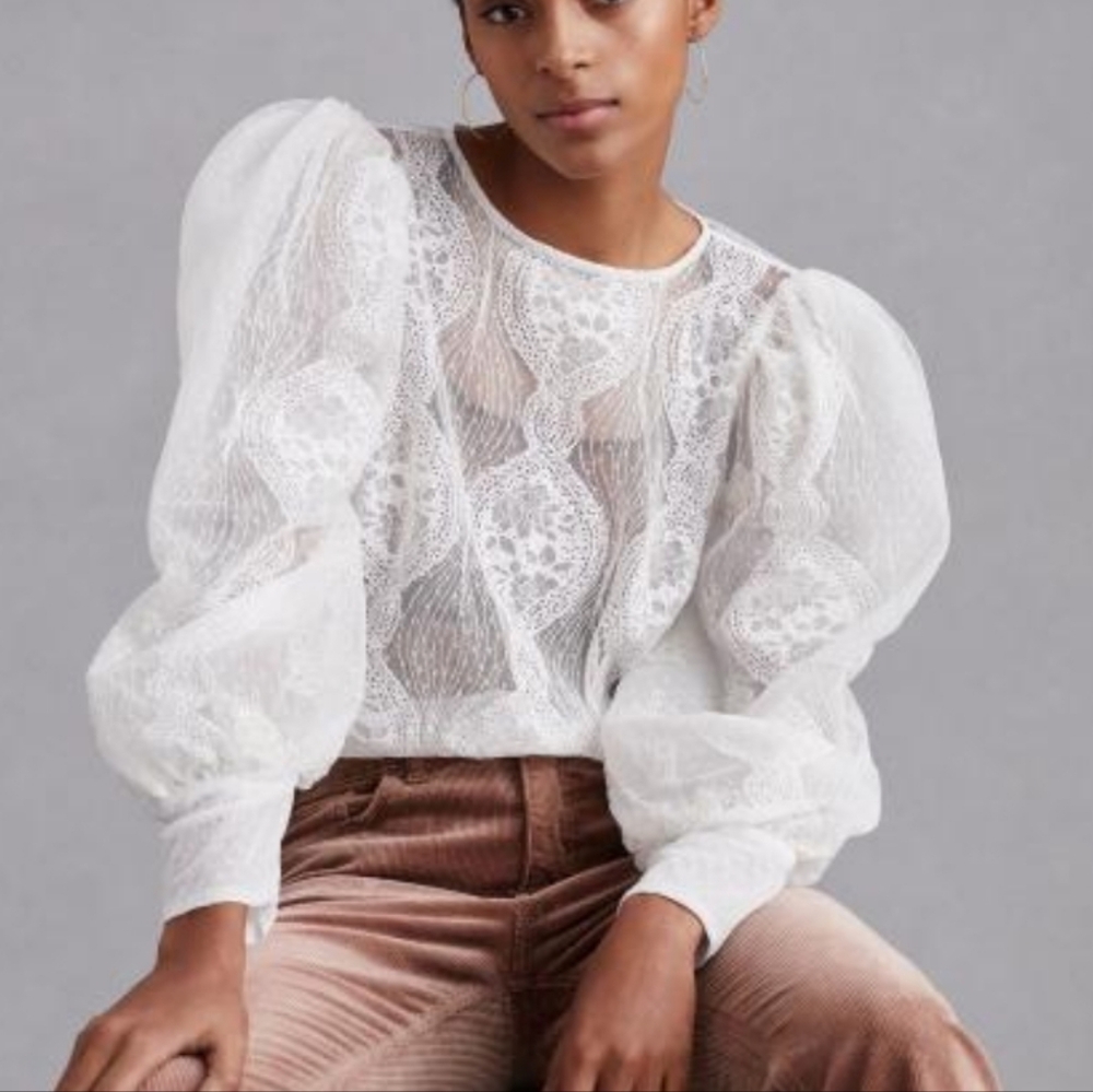 Anthropologie, Lace beaded puff sleeve xs